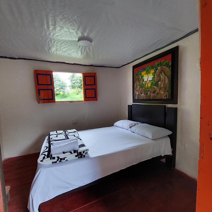 Hostal La Pijarana Salento Exteriör bild
